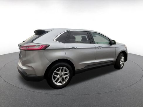 Used 2024 Ford Edge SEL AWD/4WD image 14