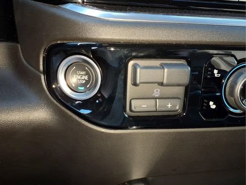 Used 2024 Chevrolet Silverado 1500 RST AWD/4WD image 20