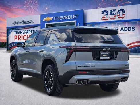 New 2026 Chevrolet Traverse Z71 w/ Driver Confidence Package AWD/4WD image 4