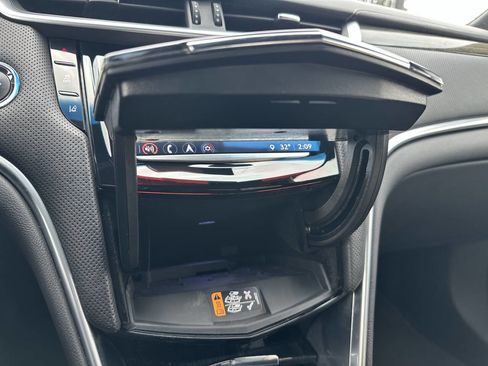 Used 2018 Cadillac XTS Vsport Platinum image 38