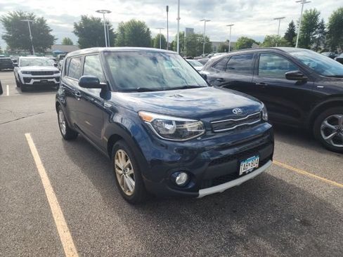 Used 2019 Kia Soul + FWD image 1