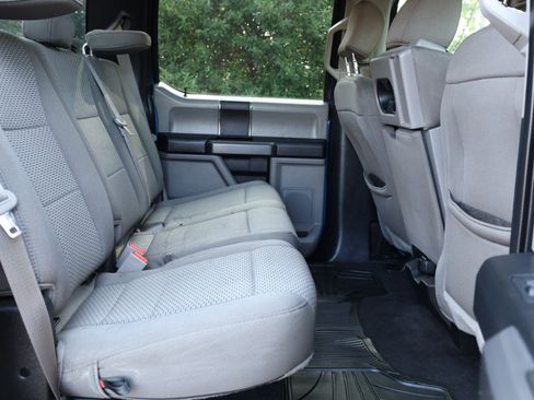 Used 2019 Ford F150 XLT w/ Equipment Group 301A Mid image 12