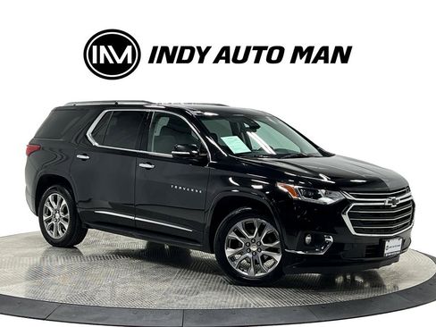 Used 2019 Chevrolet Traverse Premier w/ LPO, 'HIT The Road' Package image 2