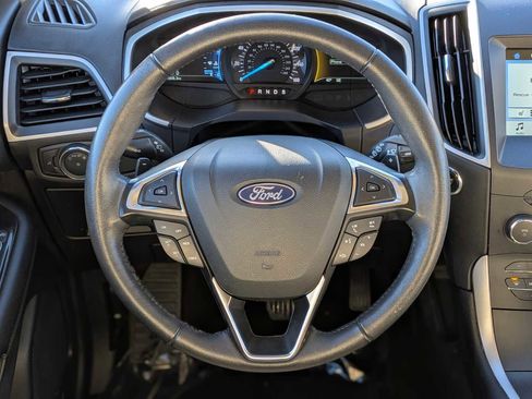 Certified 2018 Ford Edge SEL w/ Equipment Group 201A image 26