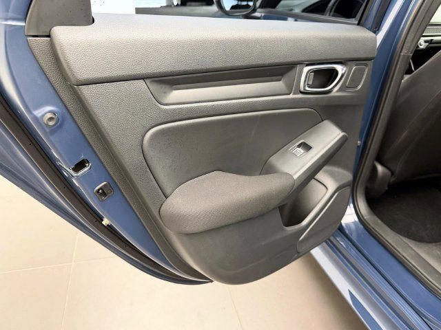 Used 2025 Honda Civic Sport image 11