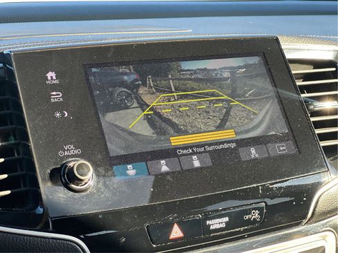 Used 2021 Honda Pilot Elite image 11