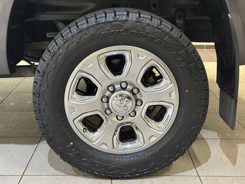 Used 2017 RAM 2500 Laramie image 8