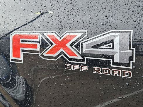 Used 2021 Ford F150 Lariat image 29