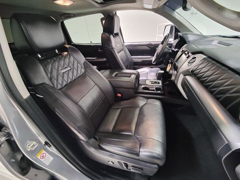 Used 2019 Toyota Tundra Platinum image 14