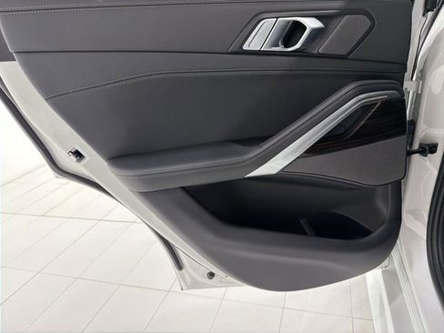 Certified 2024 BMW X6 xDrive40i w/ Executive Package image 15