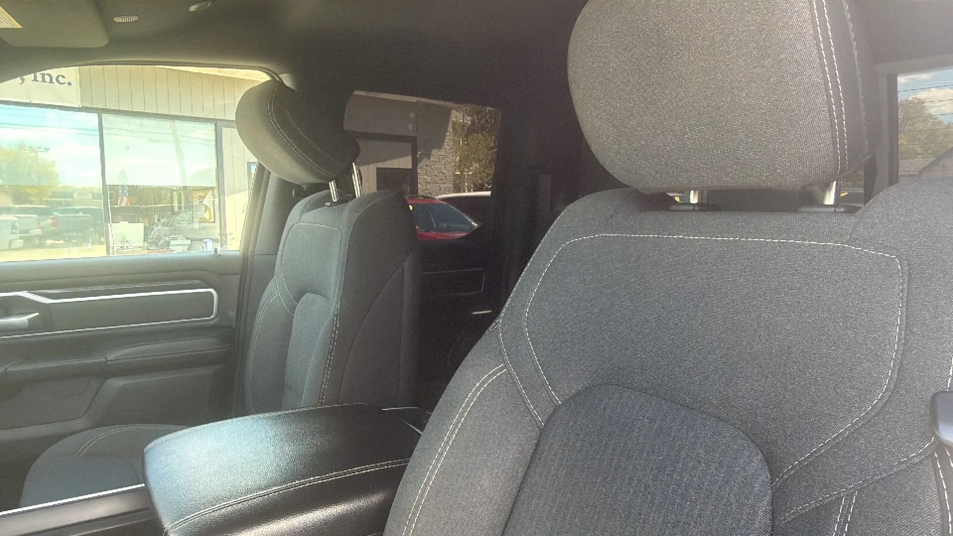Used 2020 RAM 1500 Big Horn AWD/4WD image 15