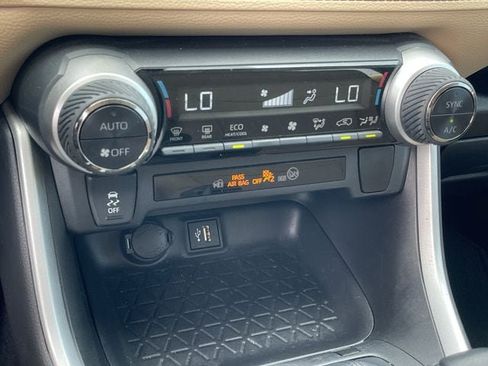 Used 2023 Toyota RAV4 XLE w/ Convenience Package AWD/4WD image 18