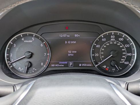 Used 2019 INFINITI QX50 Luxe w/ Protection Package FWD image 31