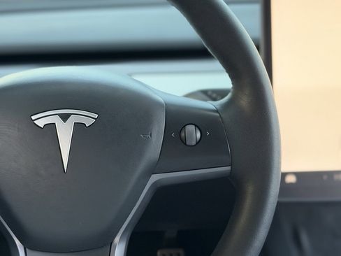 Used 2022 Tesla Model 3 Performance image 44