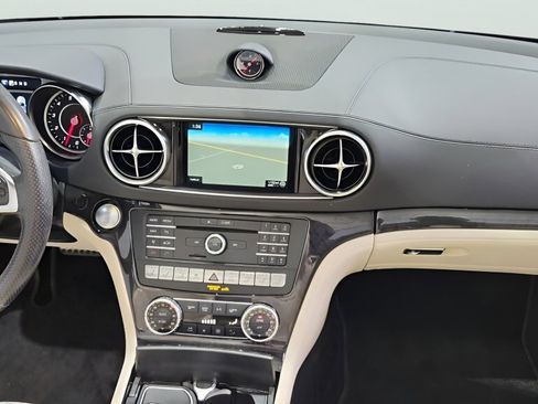 Used 2017 Mercedes-Benz SL 450 image 13