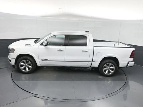 Used 2022 RAM 1500 Limited w/ Body Color Bumper Group AWD/4WD image 41
