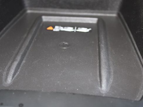 Used 2019 Chevrolet Traverse Premier w/ LPO, 'HIT The Road' Package image 23