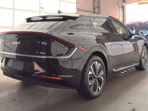 Used 2022 Kia EV6 Wind w/ Wind Technology Package image 3