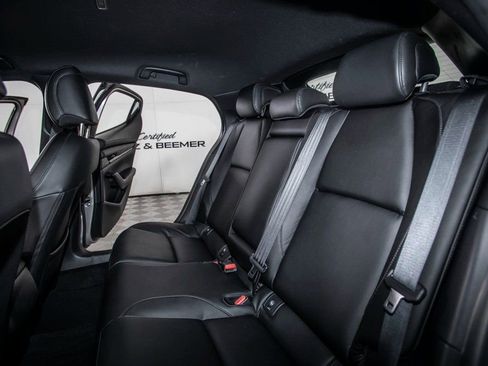 Used 2023 MAZDA MAZDA3 s image 29