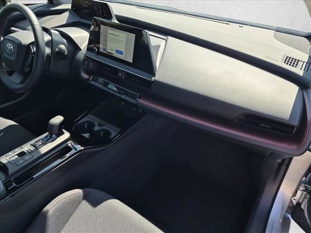 Used 2026 Toyota Prius Plug-In Hybrid FWD image 21