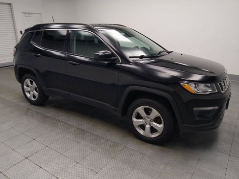 Used 2018 Jeep Compass Latitude AWD/4WD image 11