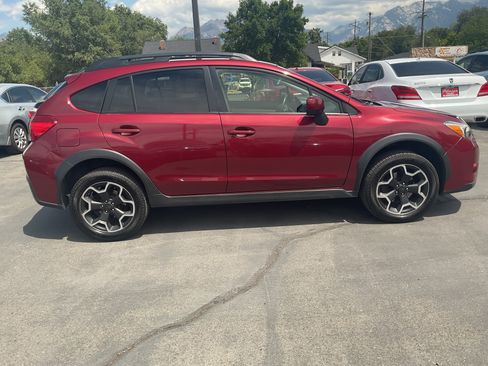 Used 2013 Subaru Crosstrek 2.0i Limited AWD/4WD image 5