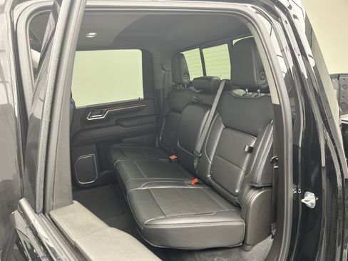 Certified 2025 GMC Sierra 2500 Denali w/ Denali Reserve Package image 13