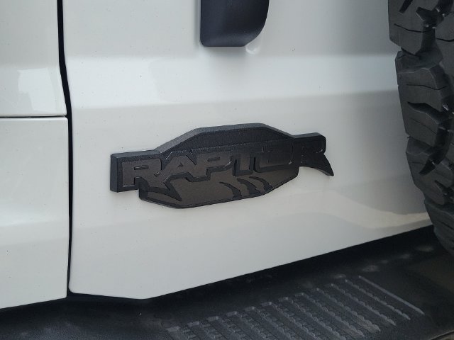 New 2026 Ford Bronco Raptor w/ Interior Carbon Fiber Pack AWD/4WD image 6