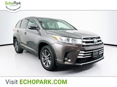 Used 2017 Toyota Highlander XLE