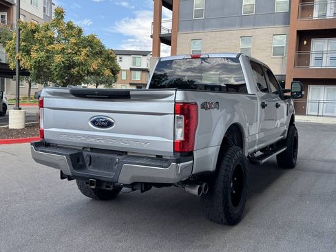 Used 2017 Ford F250 XLT AWD/4WD image 7