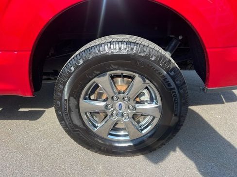 Used 2020 Ford F150 XLT w/ Equipment Group 302A Luxury AWD/4WD image 9