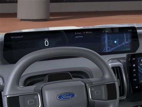 New 2025 Ford Expedition Active image 13