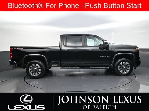 Used 2025 Chevrolet Silverado 2500 Custom w/ Custom Convenience Package AWD/4WD image 6