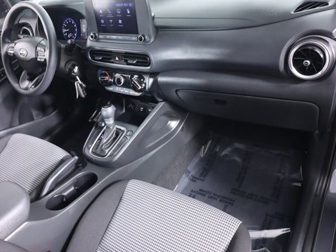 Used 2022 Hyundai Kona SE w/ Cargo Package AWD/4WD image 39