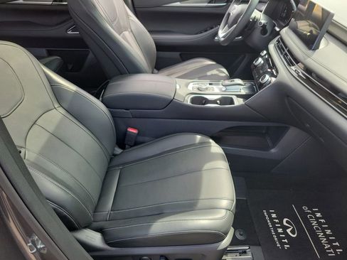 Used 2025 INFINITI QX60 Luxe image 27