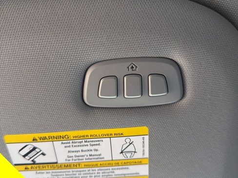 Used 2026 Ford F250 Lariat w/ Chrome Package image 40