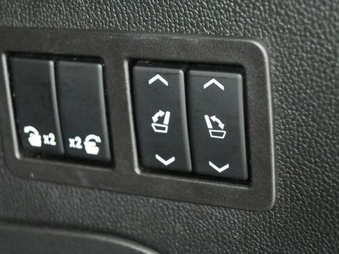 Used 2020 Cadillac Escalade Luxury AWD/4WD image 43