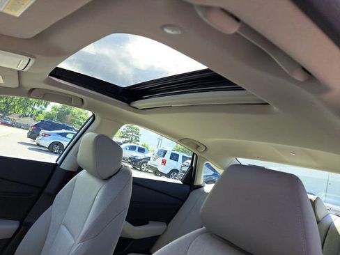 New 2025 Honda Accord SE image 6