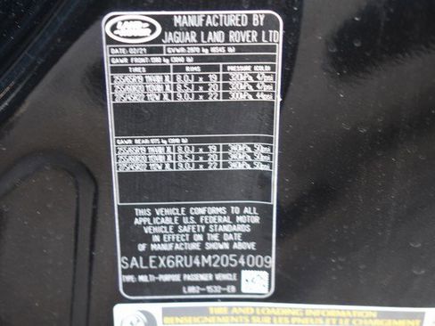 Used 2021 Land Rover Defender 90 X image 34