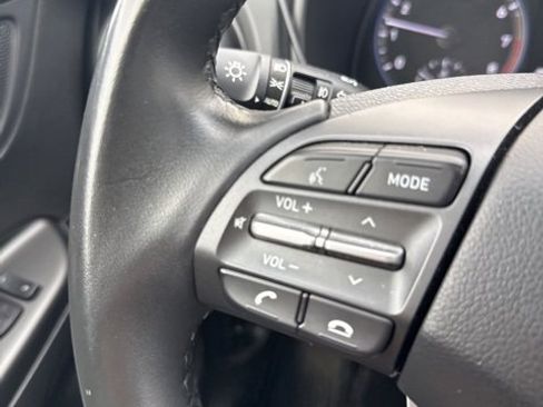 Used 2020 Hyundai Kona Limited image 8