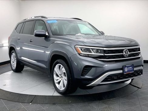 Used 2023 Volkswagen Atlas SE AWD/4WD image 1