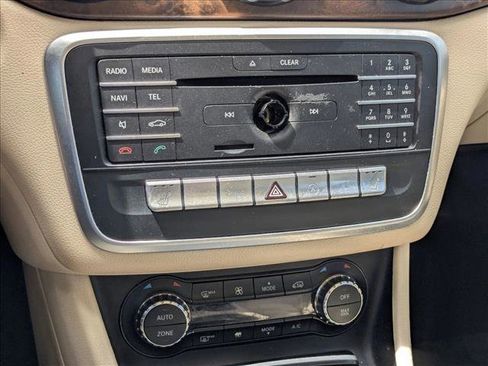 Used 2019 Mercedes-Benz GLA 250 image 9