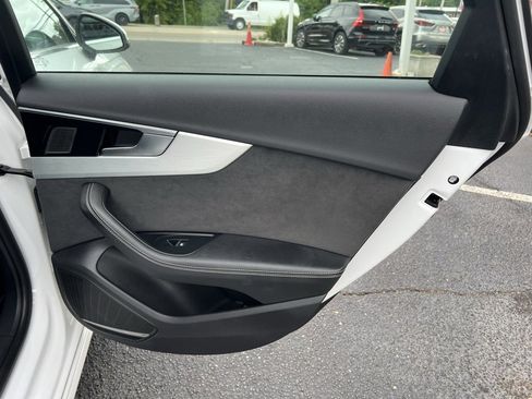 Used 2022 Audi A4 2.0T Premium Plus image 38