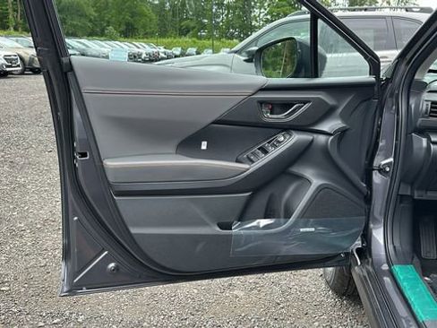 New 2025 Subaru Crosstrek 2.5i Limited image 6
