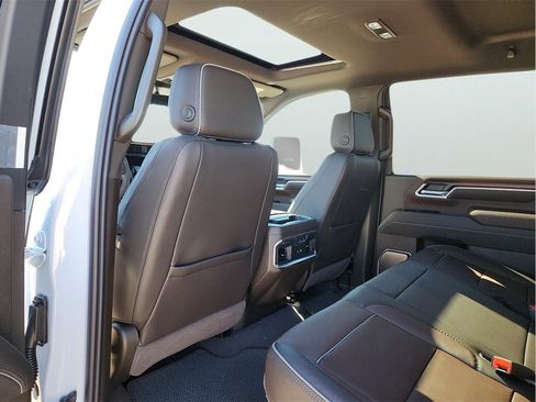 New 2026 GMC Sierra 2500 Denali w/ Denali Reserve Package image 18