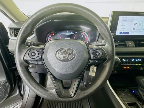 Used 2024 Toyota RAV4 LE FWD image 15