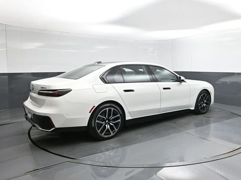 New 2026 BMW i7 eDrive50 w/ M Sport Package image 11