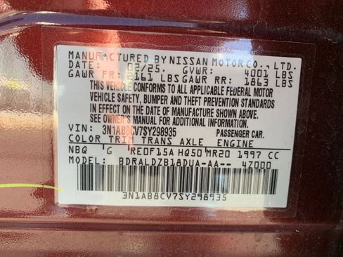 Used 2025 Nissan Sentra SV image 28