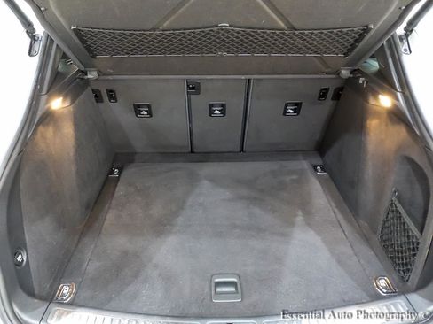 Used 2016 Porsche Macan S w/ Premium Package Plus image 29