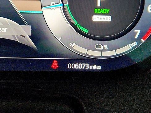 Used 2025 Land Rover Range Rover Sport Dynamic SE image 16